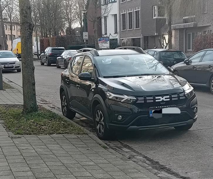 Dacia sandero stepway expression, Auto's, Dacia, Particulier, Sandero Stepway, ABS, Achteruitrijcamera, Adaptive Cruise Control