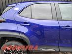 Portière 4portes arrière droite d'un Toyota Yaris Cross (Y, -, 3 mois de garantie, Toyota, Utilisé
