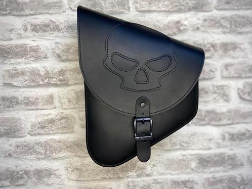 Lederen skull en/of stars motortas softail/hardtail, Motoren, Accessoires | Koffers en Tassen, Nieuw, Ophalen of Verzenden