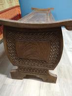 Coffre en bois massif sculpté, 100 à 150 cm, Enlèvement, Utilisé, 50 à 75 cm