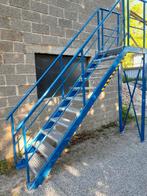 metalen trap, Doe-het-zelf en Bouw, Ladders en Trappen, Ophalen, Zo goed als nieuw, Trap, 2 tot 4 meter