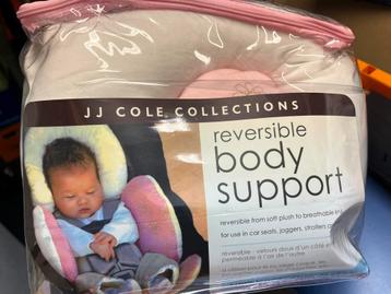 Baby body support verkleinkussen maxi cosy beschikbaar voor biedingen
