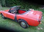 Triumph Spitfire wordt gerestaureerd, 4 cilinders, Cabriolet, Particulier, 2 zetels