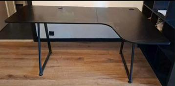 160 X 60 X 75  beschikbaar voor biedingen