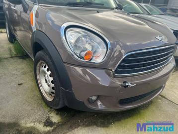 MINI COUNRYMAN R60 Bruin B19 voorbumper 2010-2016, Auto-onderdelen, Gebruikt, Voor, Ophalen of Verzenden, Mini