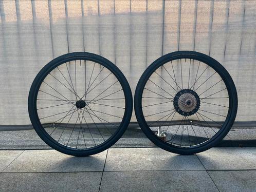 Wheelset/wielset gravel WTB WNL-4215 tubeless ready, Fietsen en Brommers, Fietsonderdelen, Zo goed als nieuw, Racefiets, Wiel