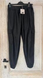 Cargobroek van imitatieleer maat S nieuw, Kleding | Dames, Ophalen of Verzenden, Nieuw