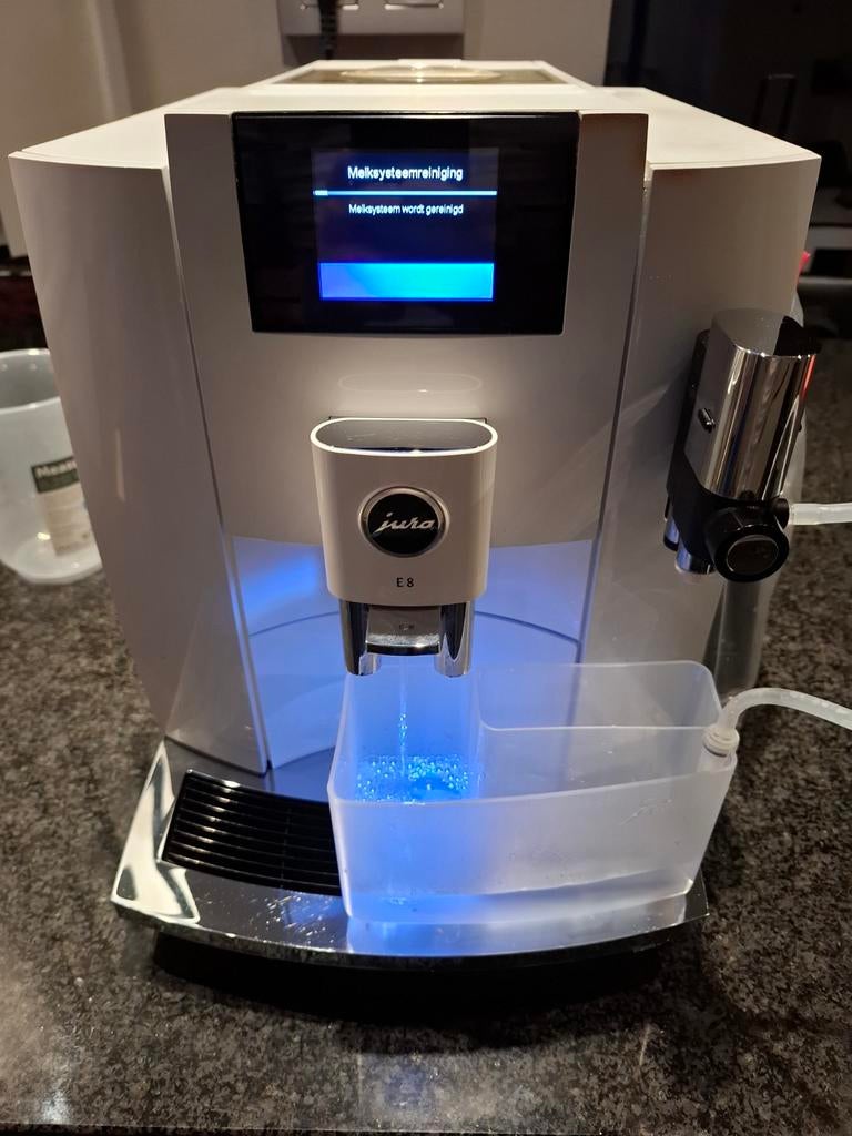 Jura e8 (eb) 2021, Elektronische apparatuur, Koffiezetapparaten, Ophalen, Koffiemachine