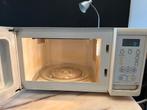 Micro onde et grill, Ophalen, Zo goed als nieuw