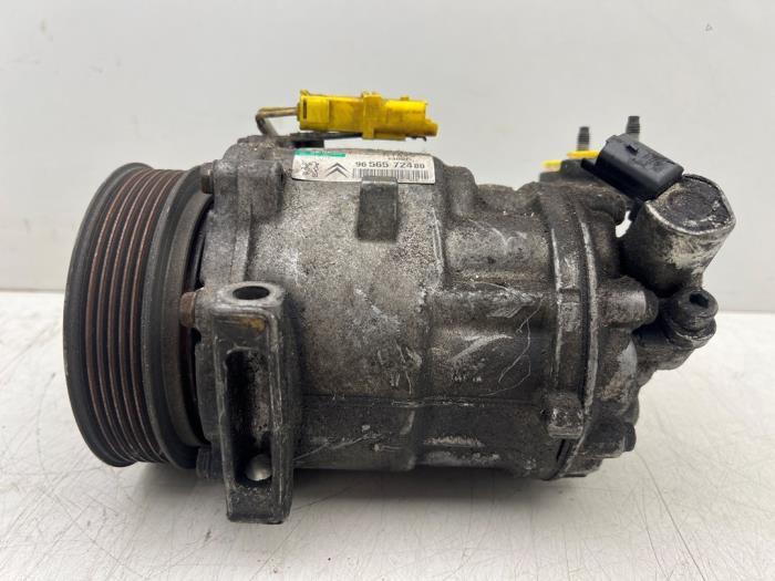 Pompe clim d'un Peugeot 407, -, 3 mois de garantie, Utilisé, -