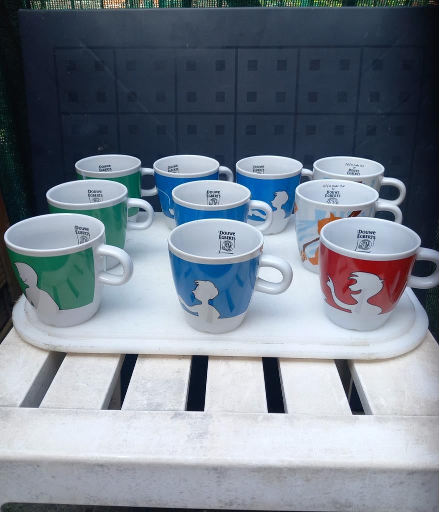 Douwe Egberts mokken samen 5€, Ophalen