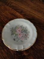 Klein porseleinen schaaltje, Antiek en Kunst, Ophalen of Verzenden