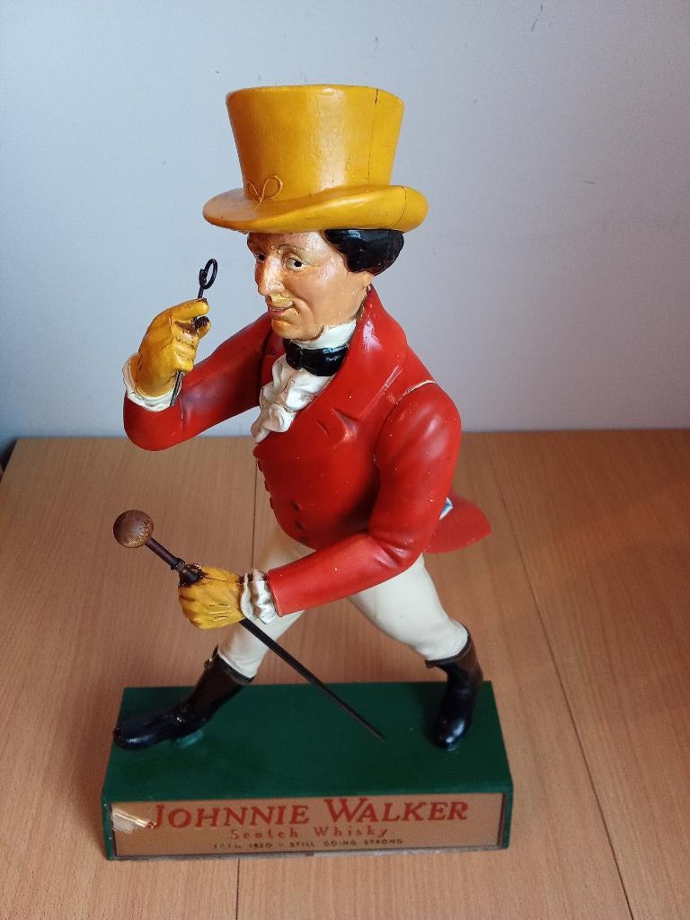 figurine Johnnie Walker, Collections, Statues & Figurines, Utilisé, Enlèvement ou Envoi