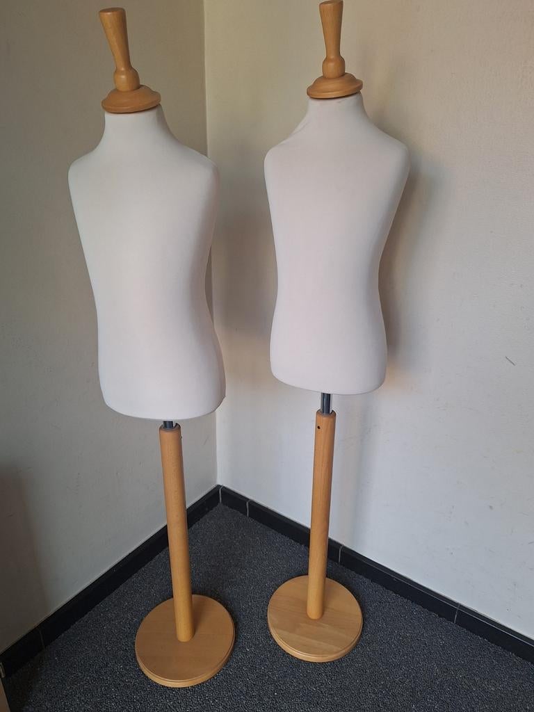 Etalagepoppen 2 stuks, Ophalen