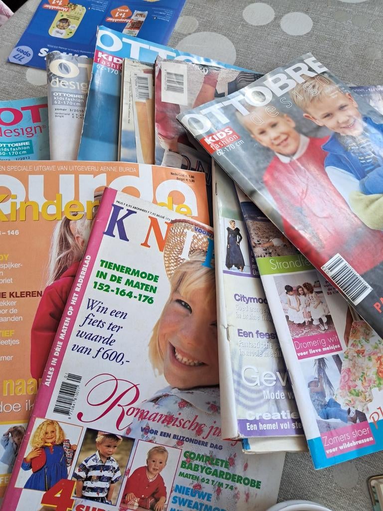 Kindermode ottobre ,knippie, burda, Ophalen, Burda