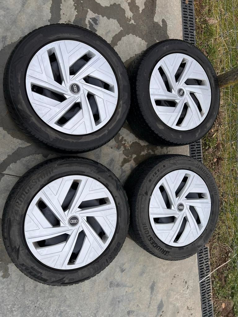 Roues acier Audi Q4 + enjoliveurs, Autos : Pièces & Accessoires, Pneus & Jantes, Enlèvement, Pneus hiver, Pneu(s)