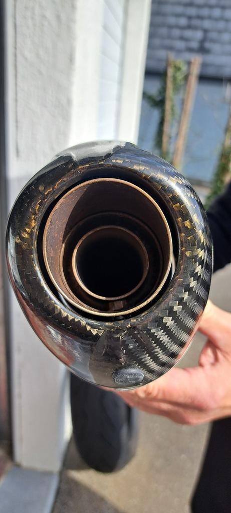 Embout échappement, Enlèvement