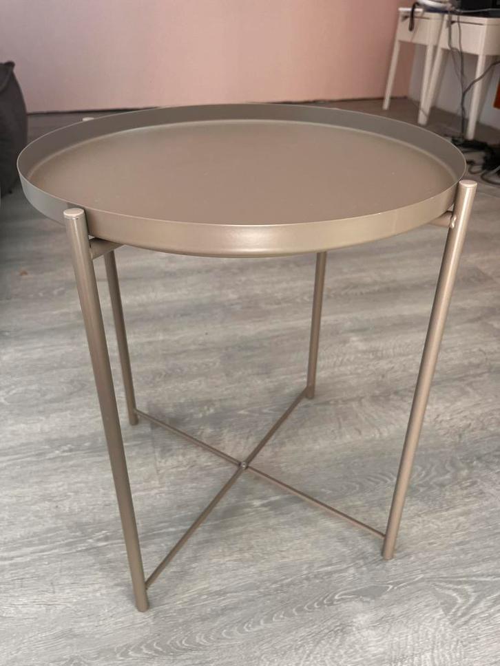 Salontafel ijzer ikea. 1x gebruikt! 5 stuks beschikbaar., Huis en Inrichting, Tafels | Salontafels, Zo goed als nieuw, Rond, Metaal