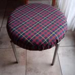 Poef/zitbankje afkomstig uit Schotland, perfecte staat, Ophalen