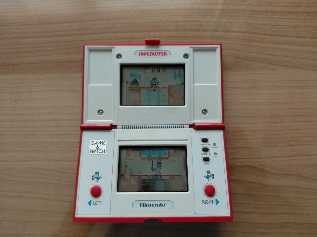 Nintendo Safebuster JB-63, Games en Spelcomputers, Spelcomputers | Nintendo Game Boy, Ophalen of Verzenden, Gebruikt, Overige modellen