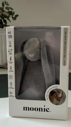 Moonie slaapknuffel Konijn met licht en geluid, Ophalen, Zo goed als nieuw, Met licht