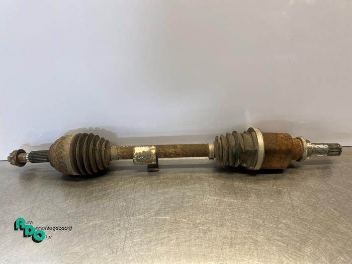 Arbre de transmission avant gauche d'un Renault Modus (Modus, Renault, -, 3 mois de garantie, Utilisé