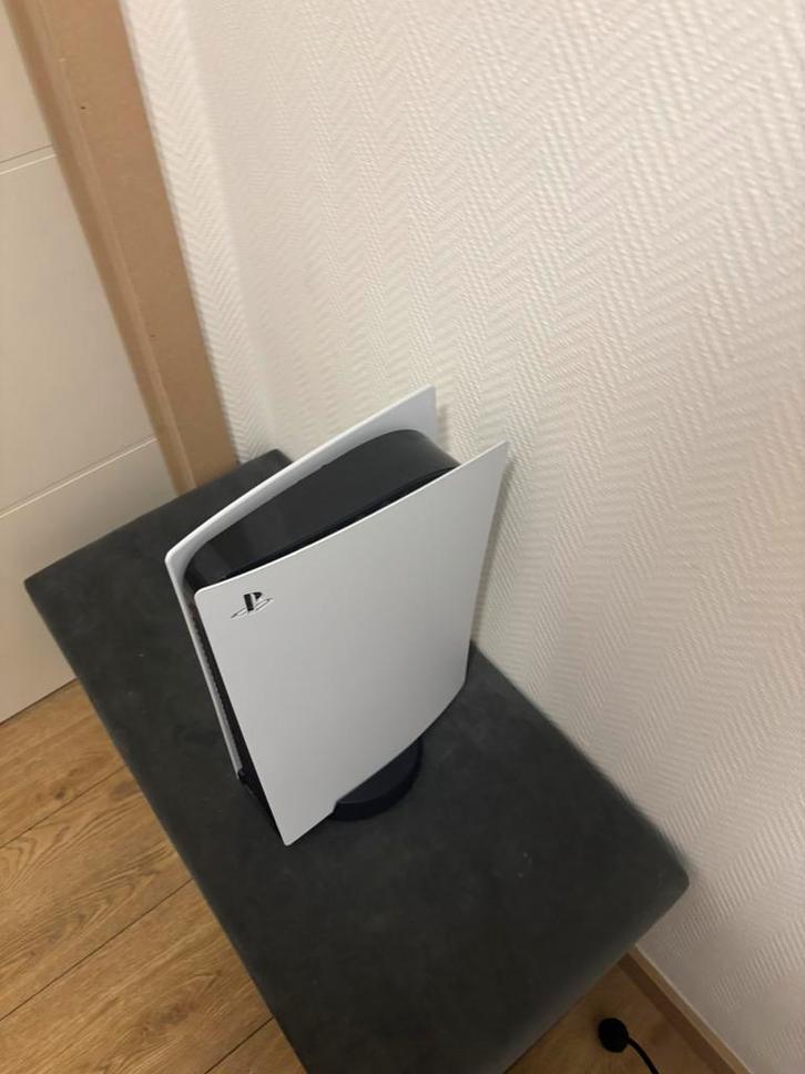 PS5 à vendre – Très bon état, Consoles de jeu & Jeux vidéo, Consoles de jeu | Sony PlayStation 5, Neuf, Playstation 5, Enlèvement