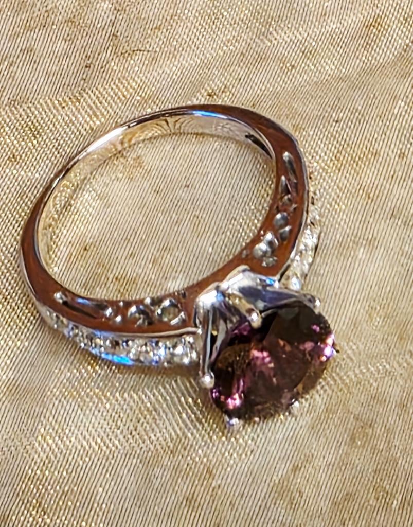 Antieke gouden ring met spinel en diamanten, Handtassen en Accessoires, Antieke sieraden, Ophalen of Verzenden, Goud, Ring