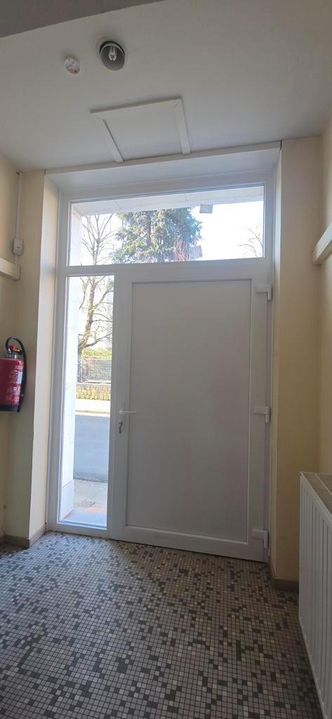 Placements portes et autres menuiseries, Immo, Appartementen en Studio's te huur