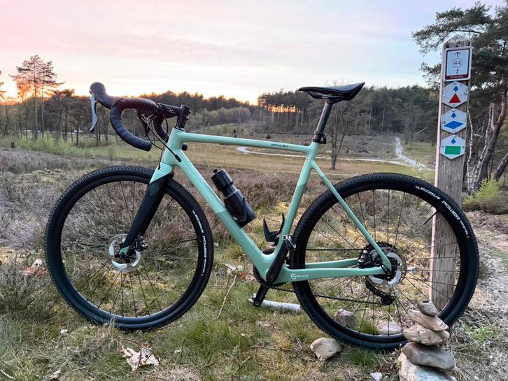 Bianchi Impulso Pro GRX M, Vélos & Vélomoteurs, Vélos | Vélos de course, Comme neuf, 10 à 15 vitesses, 28 pouces, Carbone, 53 à 57 cm