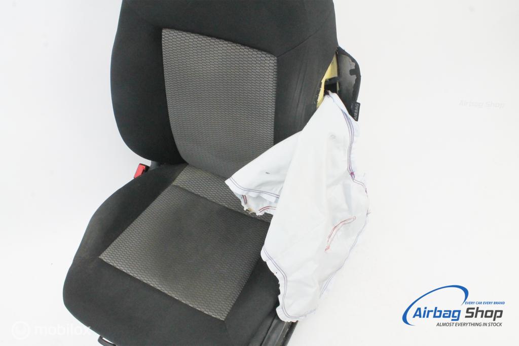 Stoel stikken stof reparatie Nissan alle modellen, Gebruikt, Ophalen of Verzenden