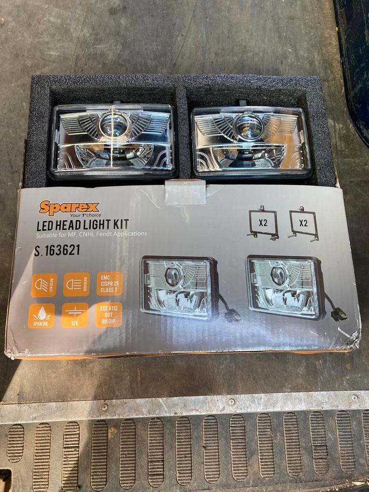 Sparex led koplampen set, Articles professionnels, Agriculture | Tracteurs, Fendt, Enlèvement