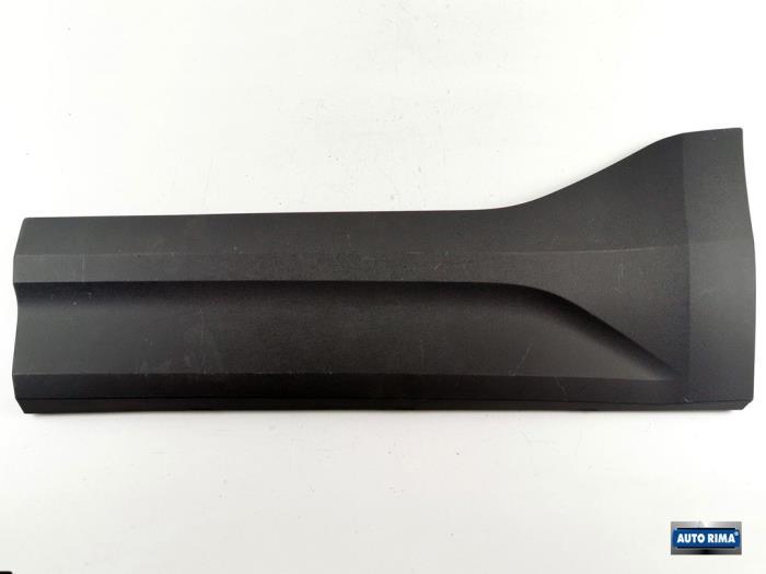 Portierlijst van een Volvo XC40, Gebruikt, -, -, Ophalen of Verzenden