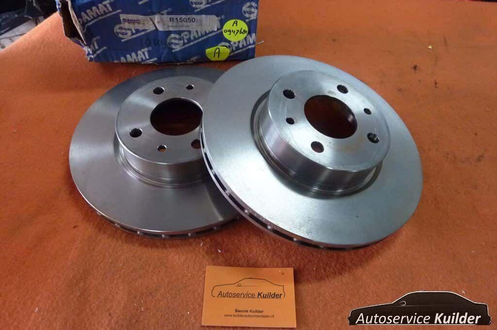 Remschijven + blokken voorzijde Alfa 164 Fiat croma Lancia d, Auto-onderdelen, Remmen en Aandrijving, Alfa Romeo, Fiat, Lancia