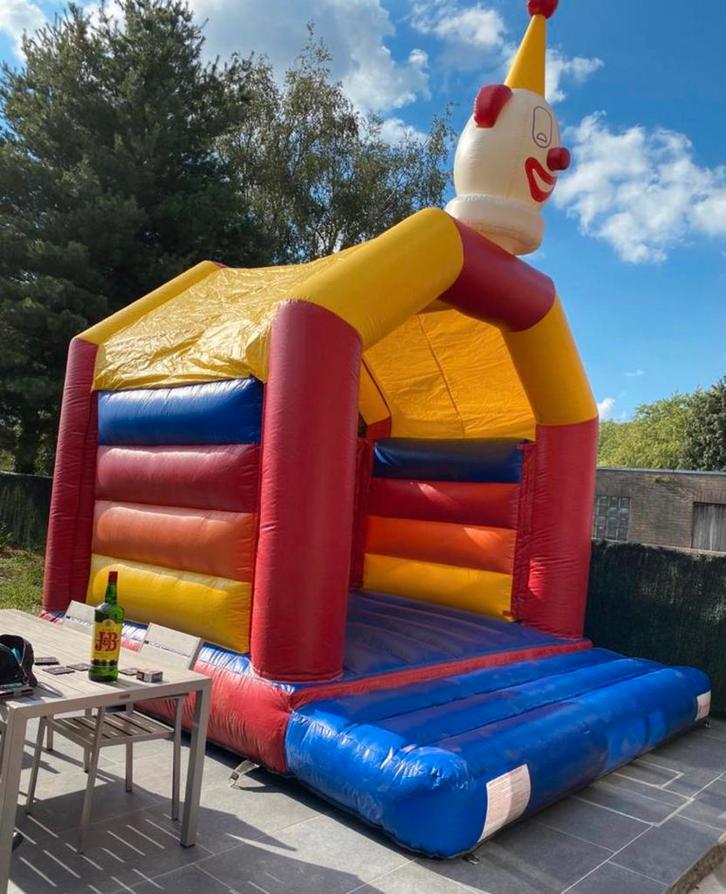 Springkasteel 4mx4m, Hobby en Vrije tijd, Feestartikelen | Verhuur, Gebruikt, Ophalen