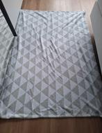 Plaid Grijs/Wit, Huis en Inrichting, Woonaccessoires | Plaids en Woondekens, Ophalen of Verzenden, Zo goed als nieuw