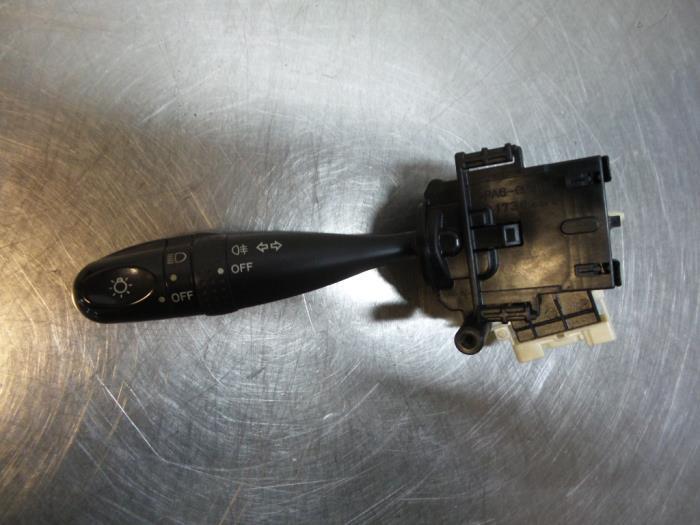 Commutateur feu clignotant d'un Daihatsu Cuore (Cuore 03-), Autos : Pièces & Accessoires, Tableau de bord & Interrupteurs, Daihatsu