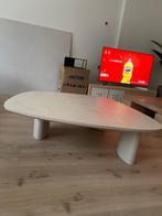 Salontafel keramiek, Enlèvement