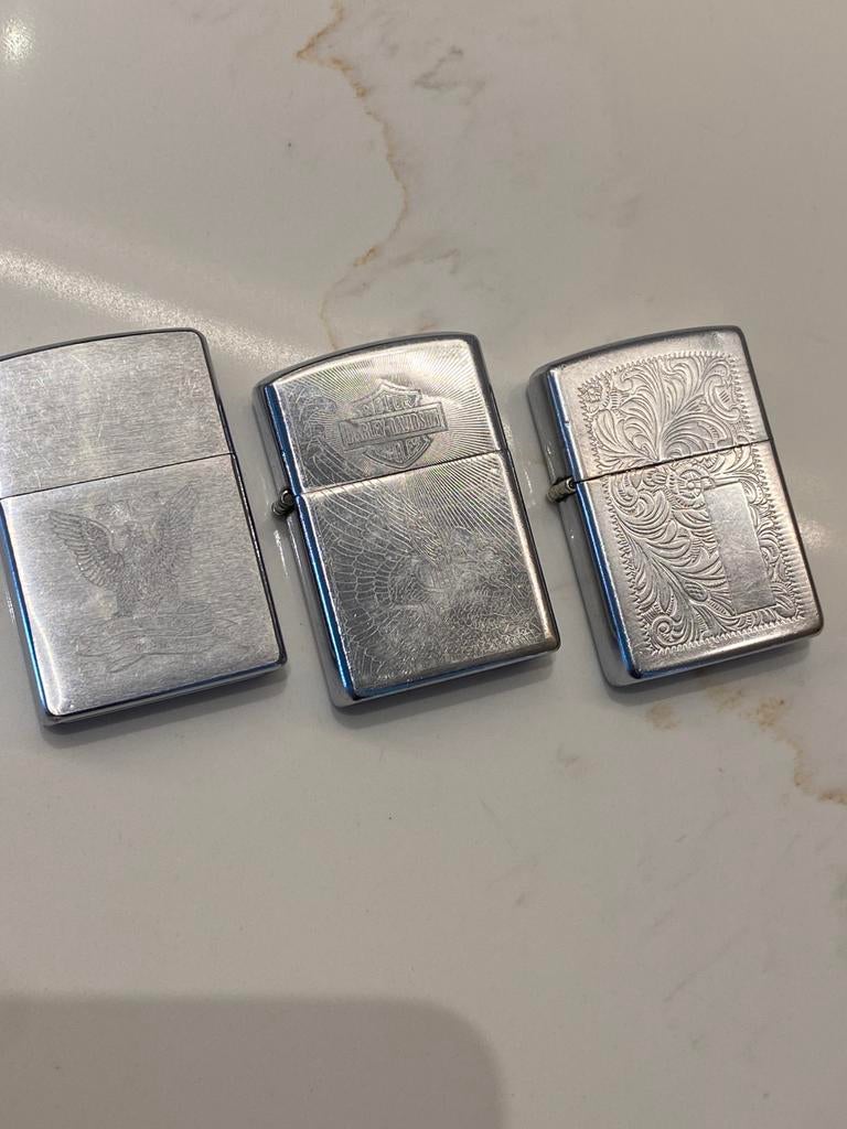 Zippo's, Collections, Enlèvement ou Envoi, Utilisé, Briquet