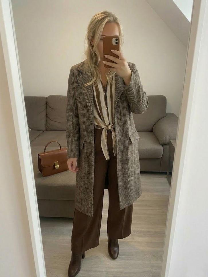 Lange jas maat 42, Kleding | Dames, Jassen | Zomer, Zo goed als nieuw, Maat 42/44 (L), Overige kleuren, Verzenden