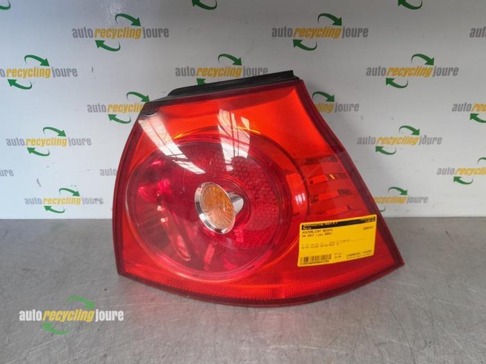 Achterlicht rechts van een Volkswagen Golf, Gebruikt, -, Volkswagen, -