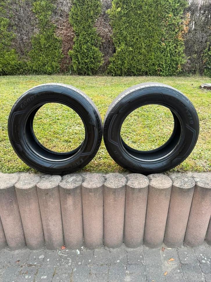 2 pneus été GOODYEAR 235/60 R18 13W occasion bon état, Motos, Pièces | Toutes-marques, Utilisé, Enlèvement