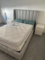 Lit, Maison & Meubles, Gris, Comme neuf, Enlèvement, 200 cm