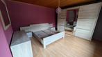 Slaapkamer: bed, nachtkastjes, kleerkast, commode, spiegel, Ophalen, Gebruikt, Tweepersoons