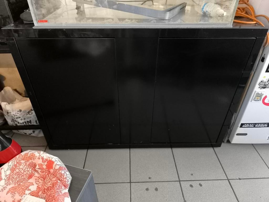 Meuble pour aquarium ou autre a donner, Animaux & Accessoires, Enlèvement