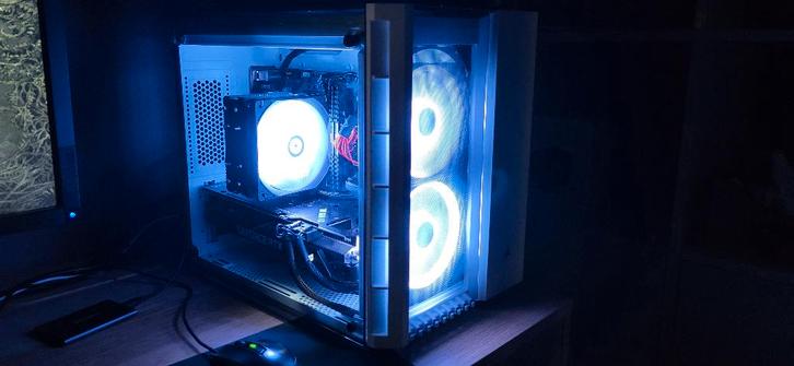 Ryzen 7 5800X, RX 7700XT 12 Go, 16 Go de RAM, 2 To, Informatique & Logiciels, Ordinateurs de bureau, Utilisé, 4 Ghz ou plus, HDD