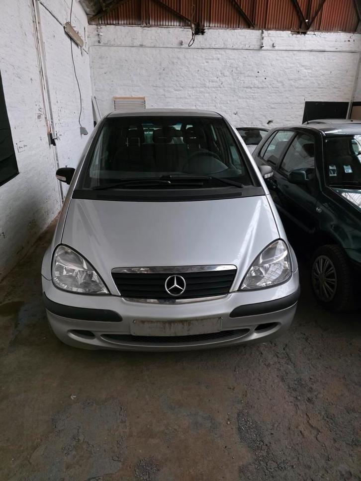 3 Véhicules automatiques, Autos, Mercedes-Benz, Entreprise, Classe A, Essence, Automatique, Enlèvement