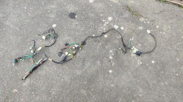 Kabelboom Peugeot Tkr / Squab / Metal-X, Fietsen en Brommers, Brommeronderdelen | Scooters, Zo goed als nieuw, Peugeot, Frame