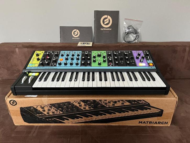 Moog Matriarch, Musique & Instruments, Synthétiseurs, Comme neuf, 49 touches, Autres marques, Enlèvement