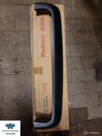 Grille lijst origineel Hyundai Santa Fe I 08380-26100, Neuf, Enlèvement ou Envoi, Hyundai, Hyundai